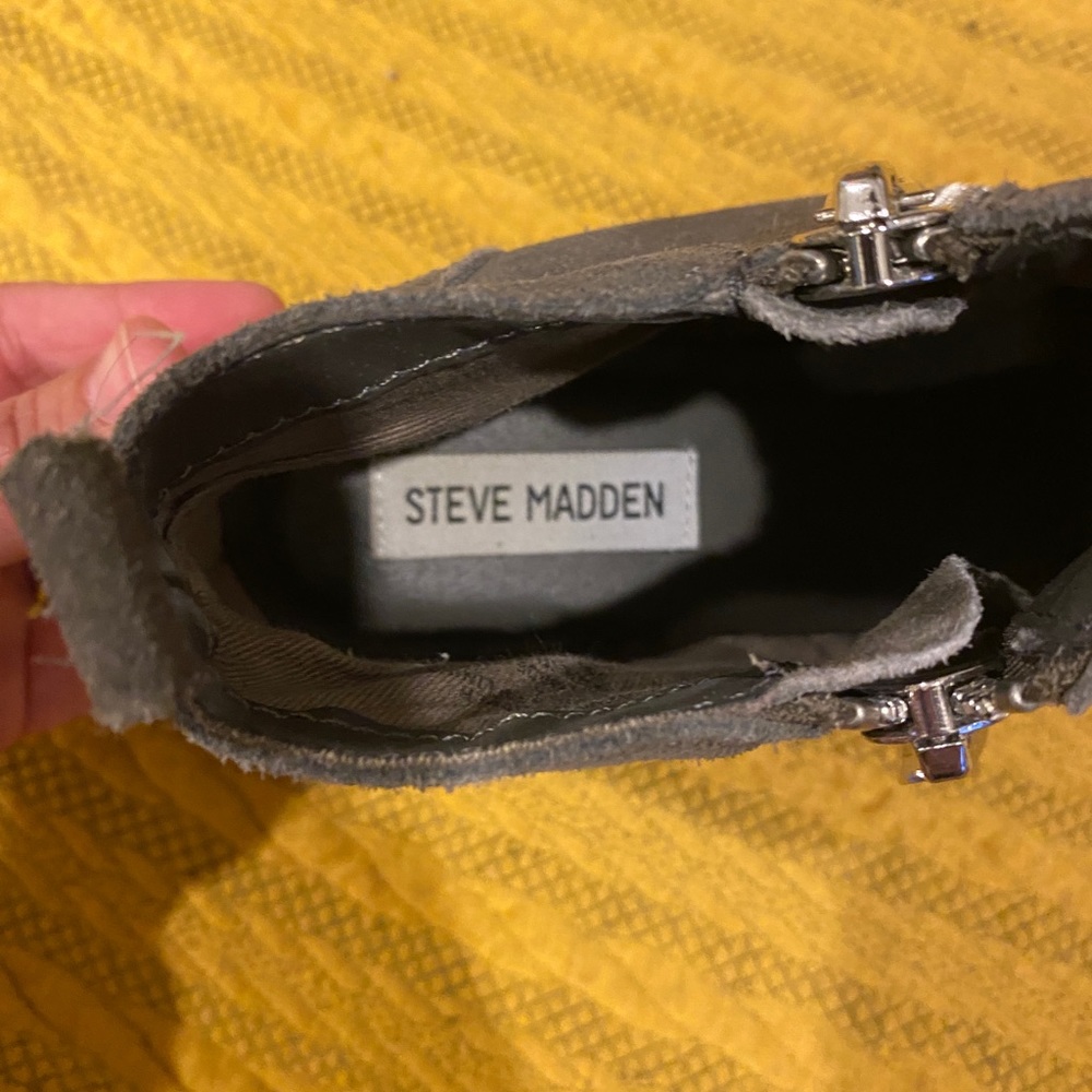 Steve Madden size 7.5 Wedgie